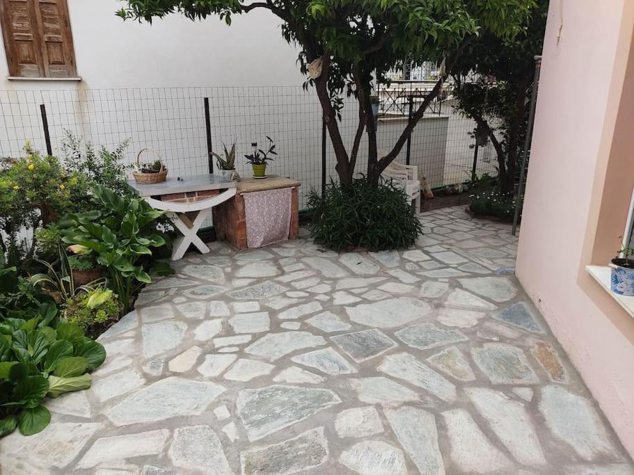 Dream House Apartment Agria Exterior foto